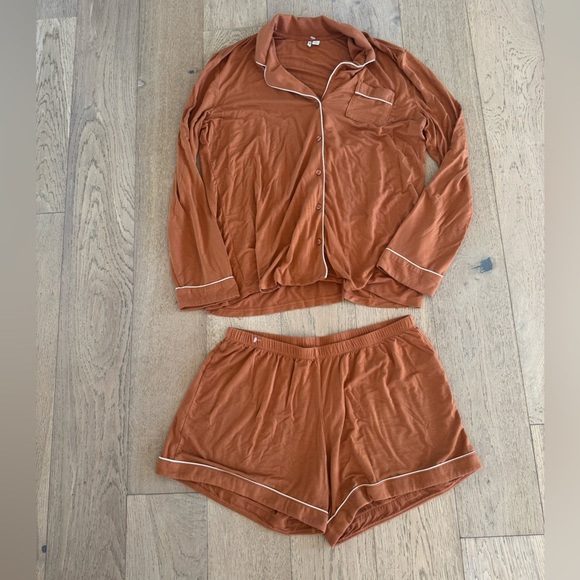 Nordstrom Classic Pajama Set Brown Small - Picture 1 of 4